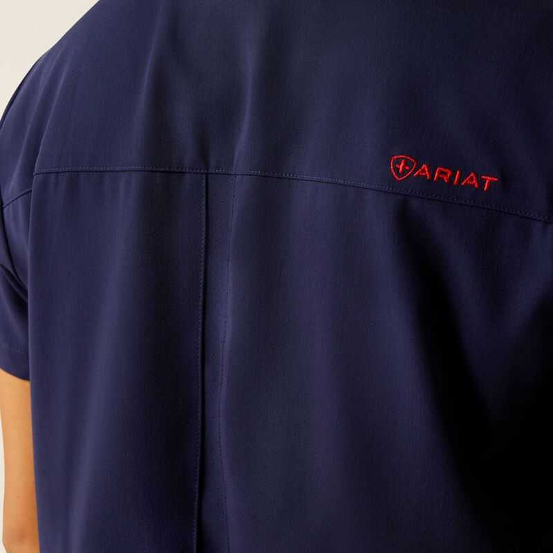 Ariat Clara 6 Pocket Scrub Top Navy | 451EAVDYF