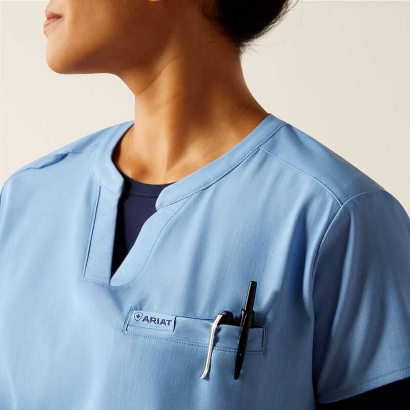 Ariat Eliza Fashion Scrub Top Light Blue | 658FAXYOL