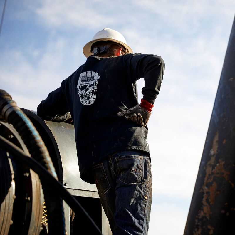 Ariat FR Roughneck Skull Logo T-Shirt Black | 134DZXPIY