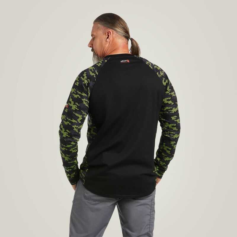 Ariat FR Stretch Camo Baseball T-Shirt Black / Light Green Camo | 314FSBKYV