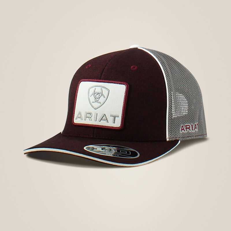 Ariat Large logo patch cap Burgundy | 916QLPMGA