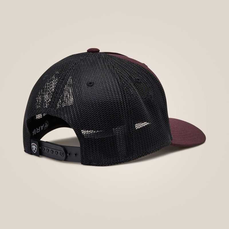 Ariat Round logo patch cap Burgundy | 128HUGBYZ