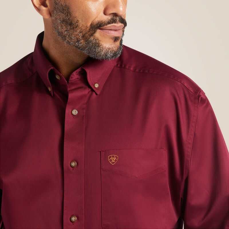 Ariat Solid Twill Classic Fit Shirt Burgundy | 013BHKTVD