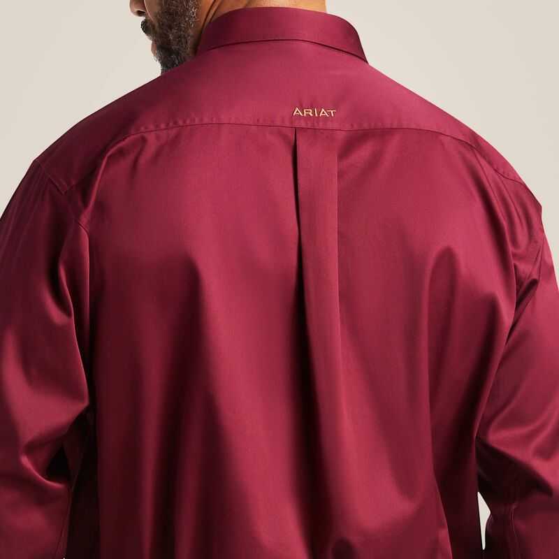 Ariat Solid Twill Classic Fit Shirt Burgundy | 013BHKTVD